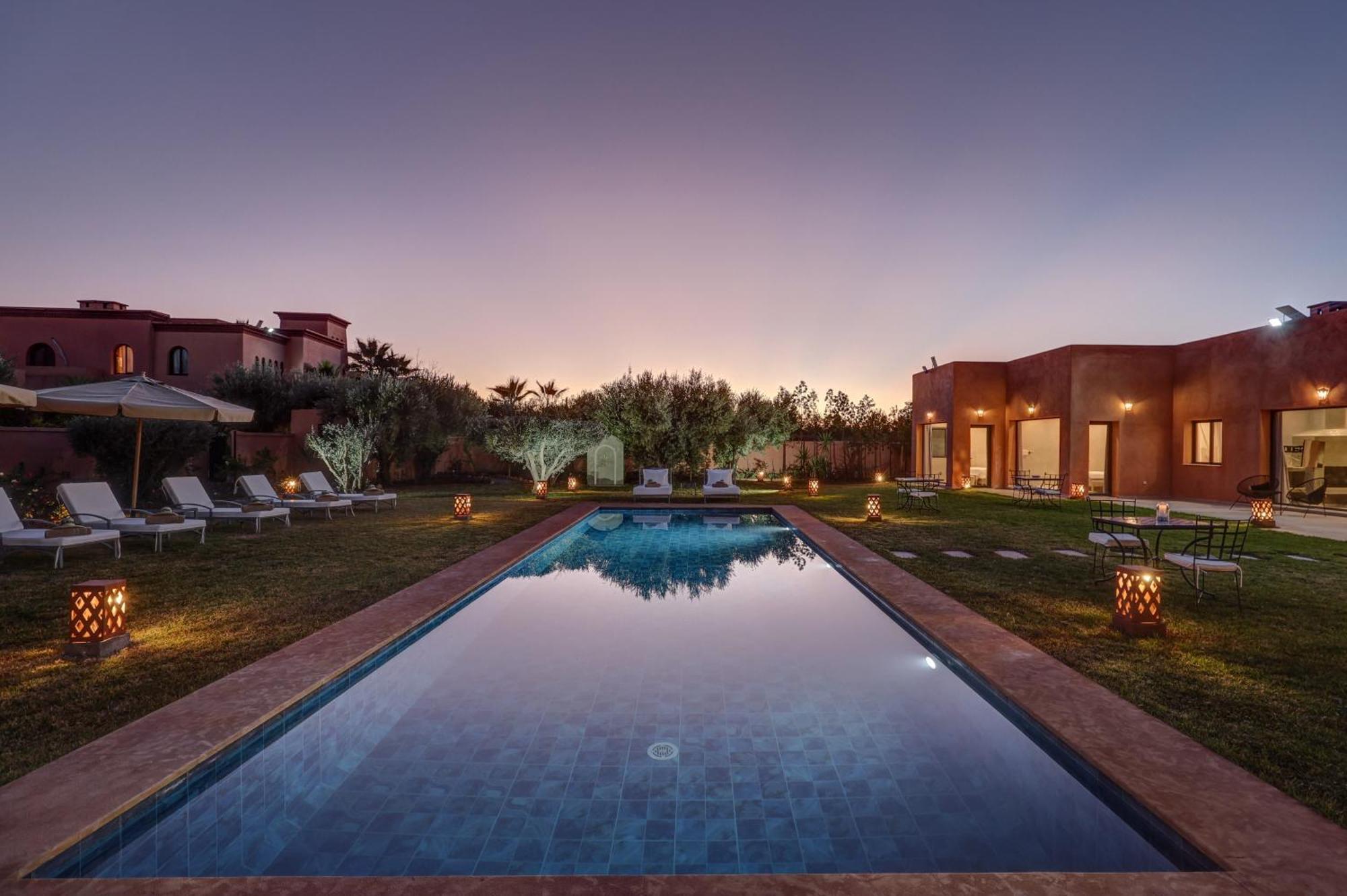Hotel Les Roses By La Siredrah Ait Bou Zguia Exterior foto