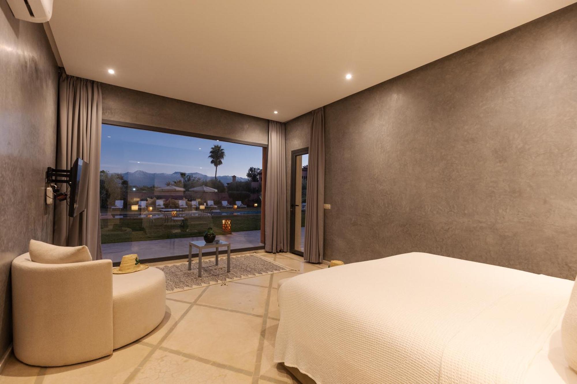 Hotel Les Roses By La Siredrah Ait Bou Zguia Exterior foto