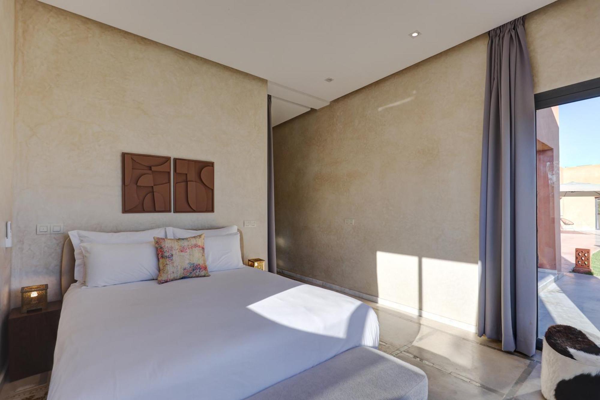 Hotel Les Roses By La Siredrah Ait Bou Zguia Exterior foto